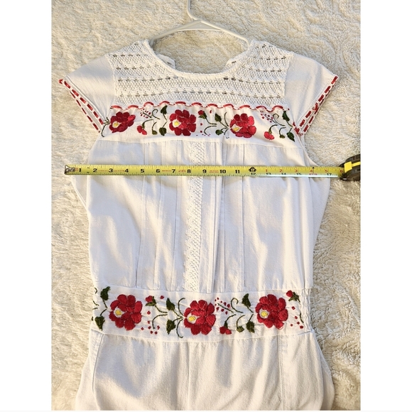 Vintage embroidered romper - Picture 4 of 4